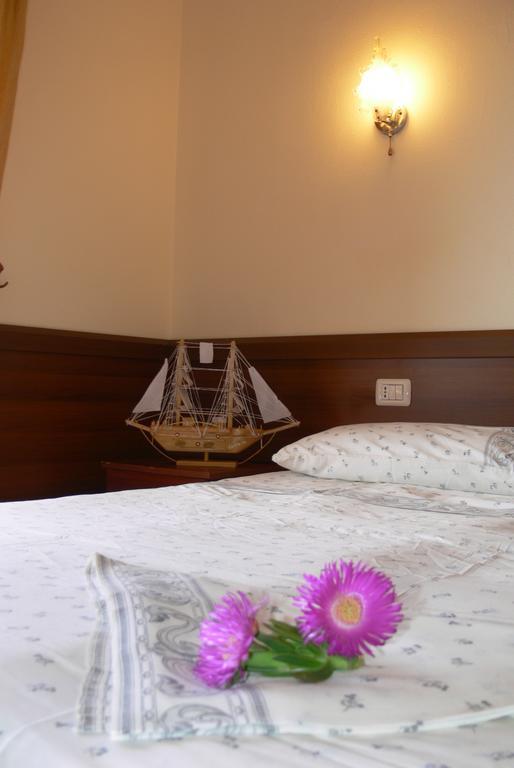 Hotel Kosmira *