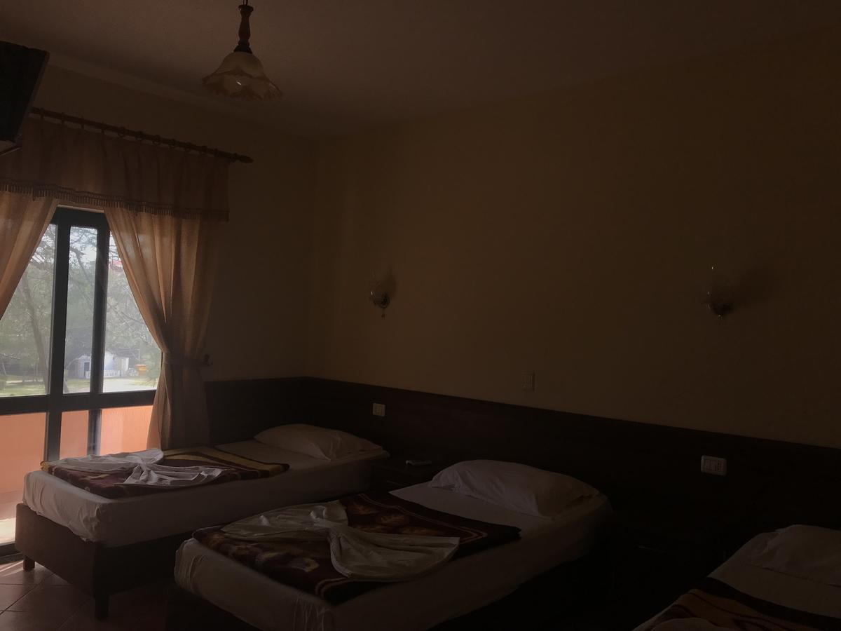 Hotel Kosmira