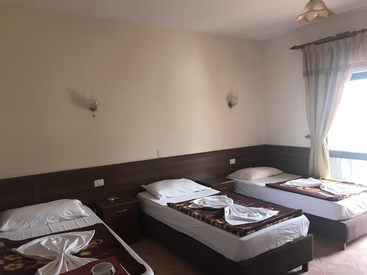 Kosmira Hotel